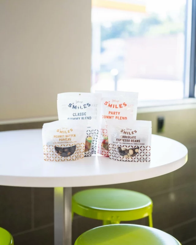 Did you hear all S’miles candy is 2/$5 AND will earn you 15 cents per gallon on your next fill-up? What’s not to like about candy and savings? Sign up for our J+ Club Rewards app to start saving and not miss any more deals like this! 

Download our app, link in bio!